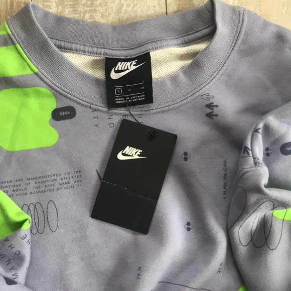 NWT Nike printed fleece crew - Picture 7 of 8